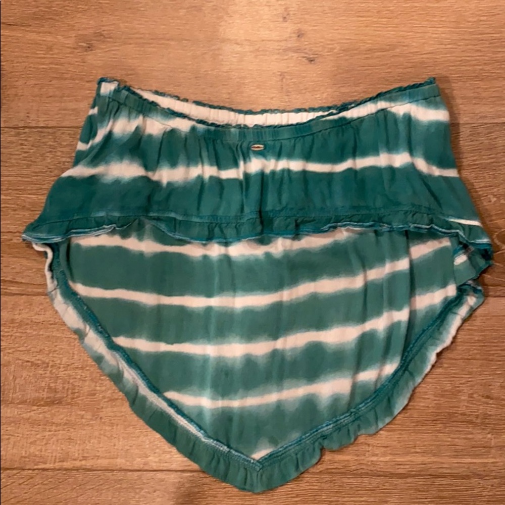 Ruffle Top - Picture 2 of 2